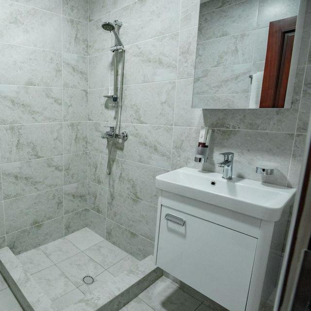 Orzu Hotel Namangan Extérieur photo